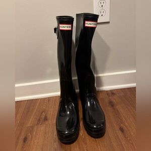 Hunter Black Rain Boots (Tall)